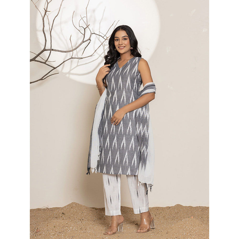 Yufta Cotton Grey Ikat Print Kurta With Pant & Dupatta (Set of 3)