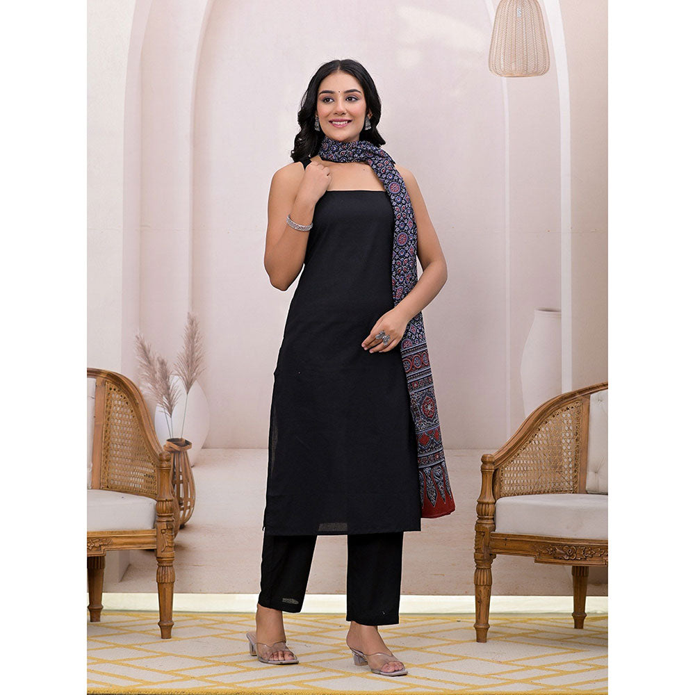 Yufta Black Pure Cotton Straight Kurta With Pant & Dupatta (Set of 3)