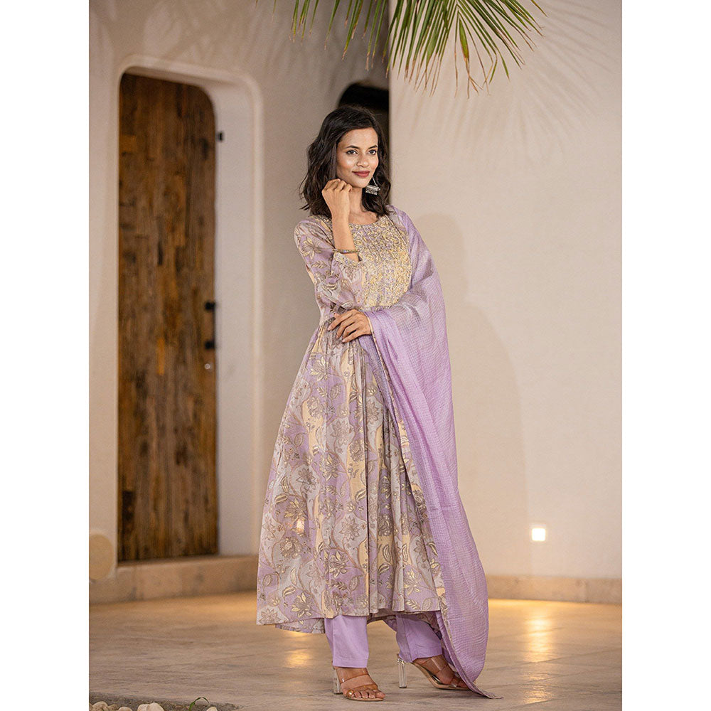 Yufta Lavender Floral Print Malmal Anarkali Kurta With Pant & Dupatta (Set of 3)