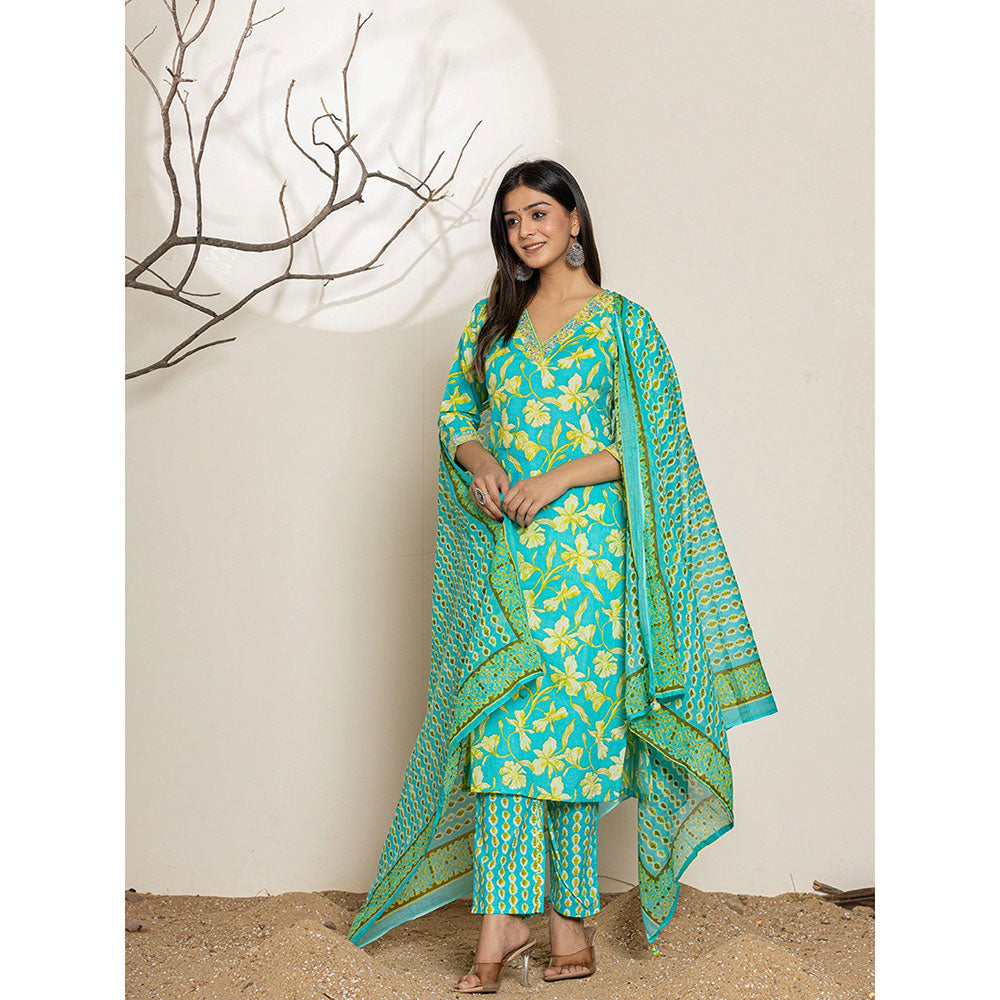 Yufta Cotton Floral Green Kurta With Dupatta & Pant (Set of 3)