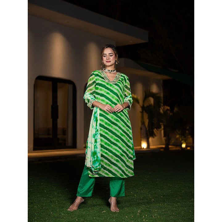 Yufta Green Leheriya Printed Georgette Straight Kurta With Pant & Dupatta (Set of 3)