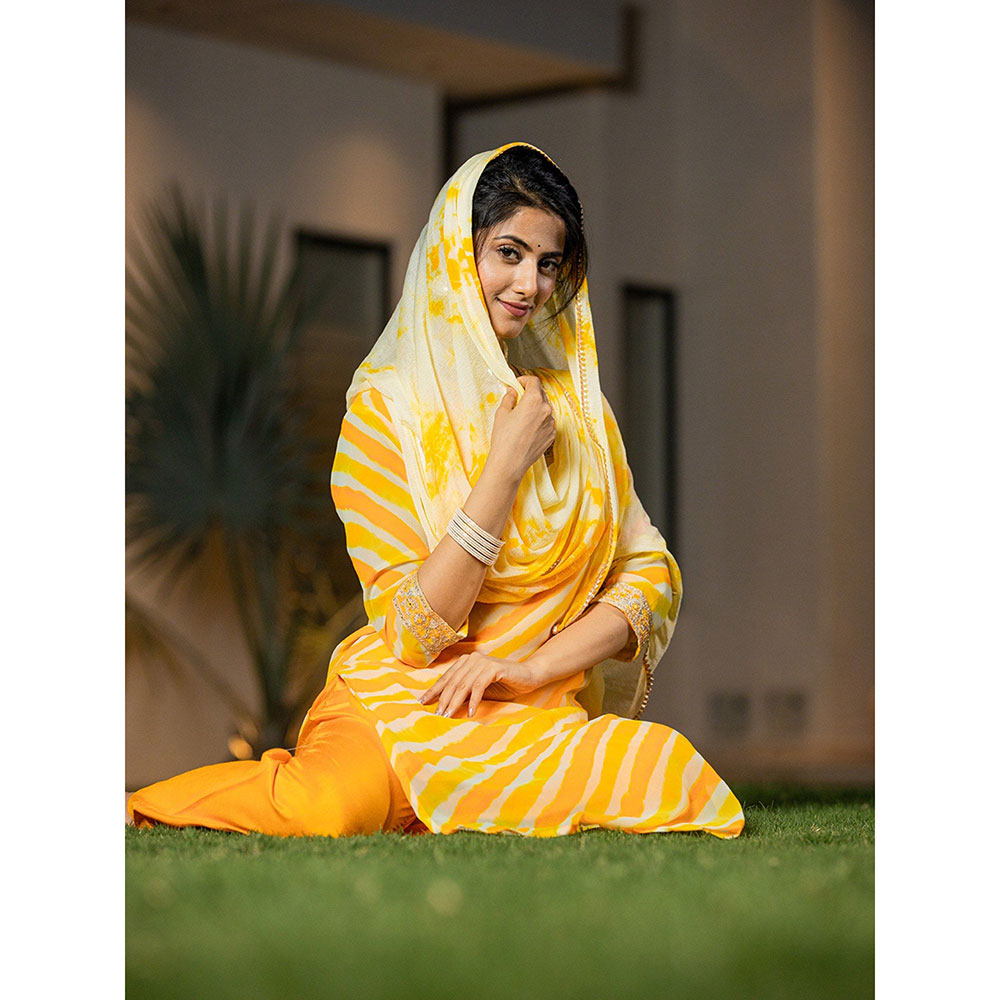 Yufta Yellow Leheriya Printed Georgette Straight Kurta With Pant & Dupatta (Set of 3)