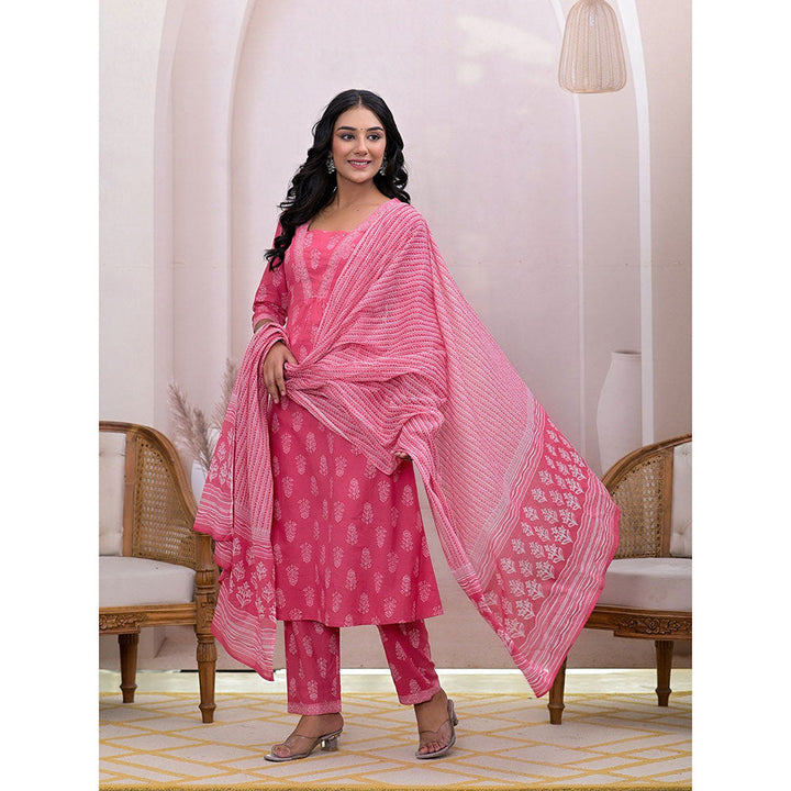 Yufta Pink Floral Print Cotton A-Line Kurta With Pant & Dupatta (Set of 3)