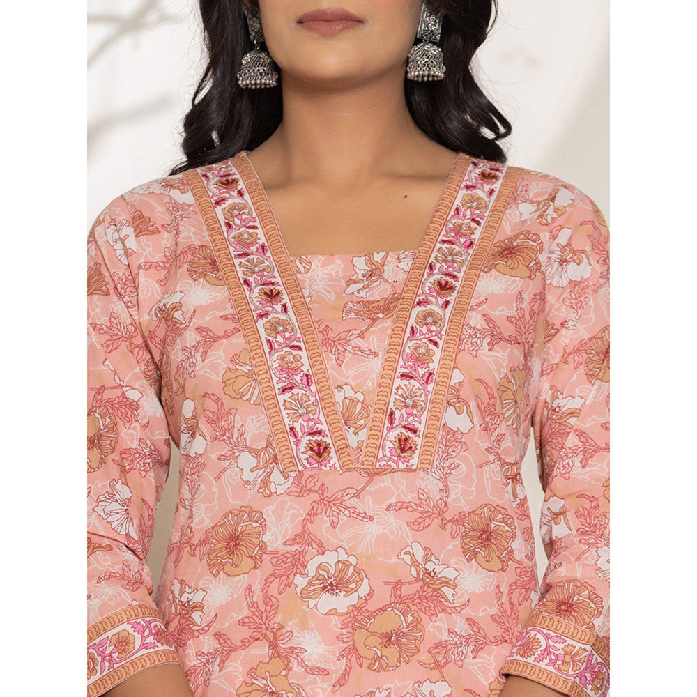 Yufta Peach Floral Print Cotton Straight Kurta With Pant & Dupatta (Set of 3)