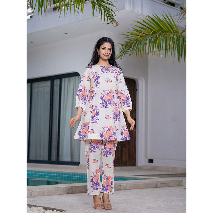 Yufta Off White Printed Print Co-Ord (Set of 2)