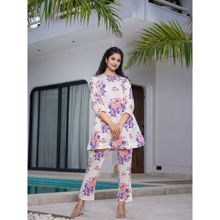 Yufta Off White Printed Print Co-Ord (Set of 2)