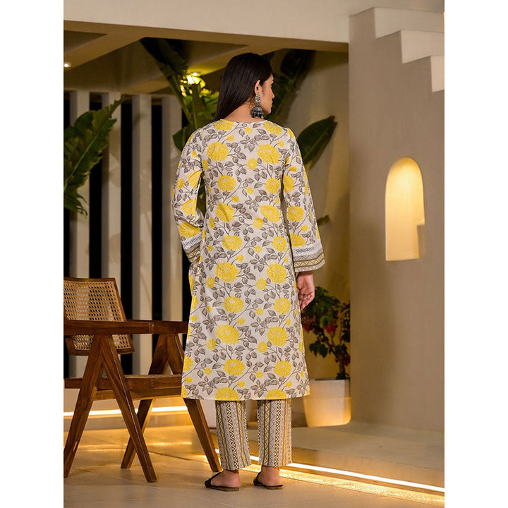 Yufta Yellow Pure Cotton Floral Print Kurta with Pant & Dupatta (Set of 3)