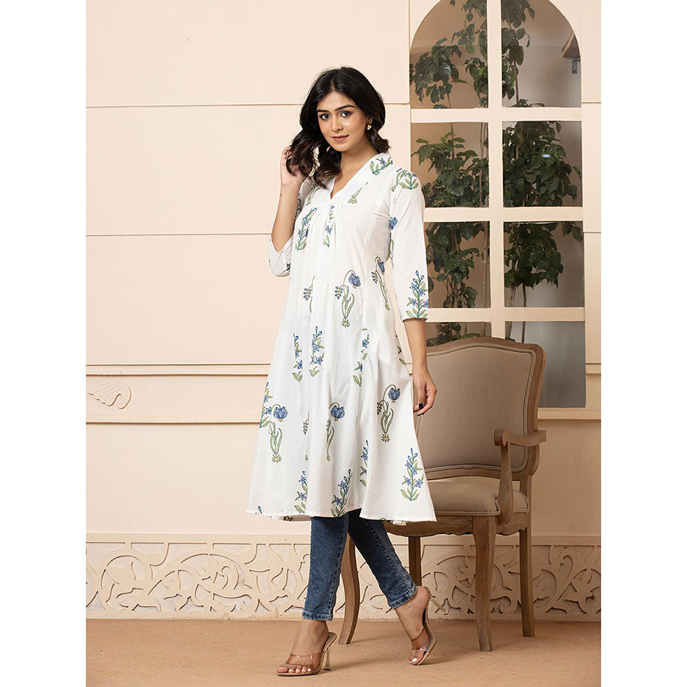 Yufta Women Blue Floral Printed Cotton A-Line Kurta