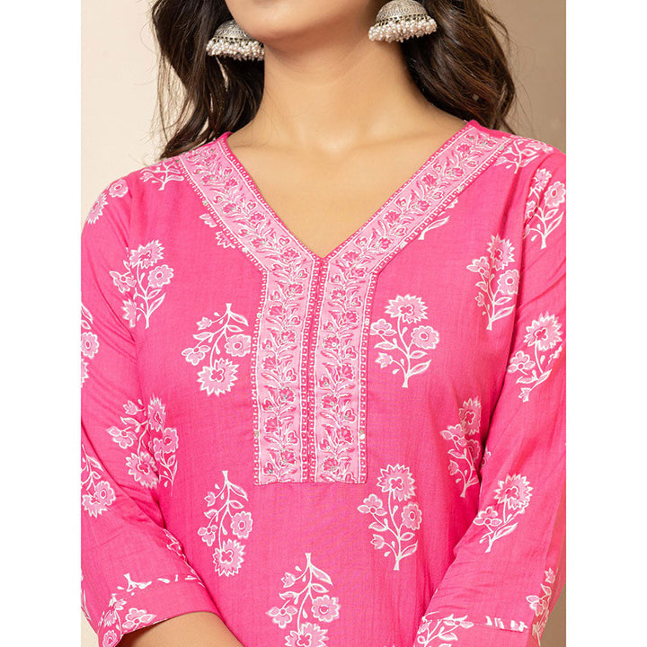 Yufta Pink Sequins Work Straight Kurta and Pants with Dupatta (Set of 3)