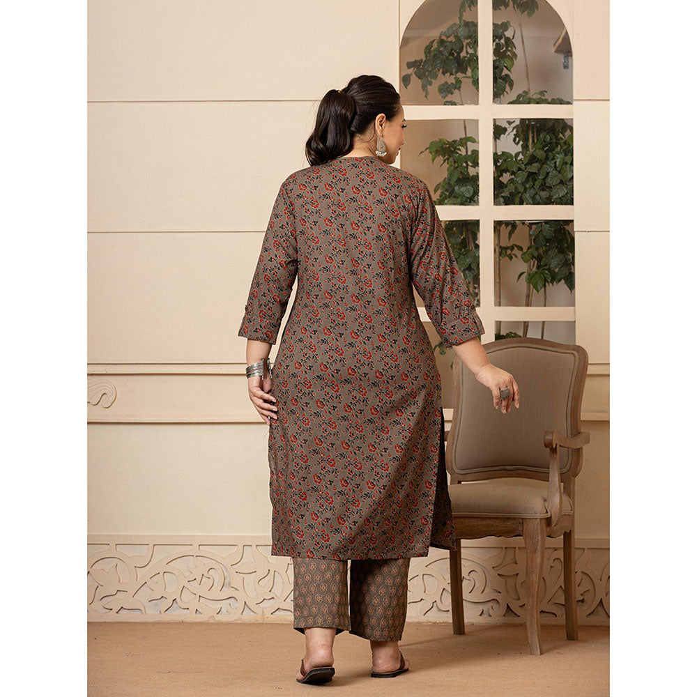 Yufta Cotton Brown Plus Size Kurta and Pants with Dupatta (Set of 3)