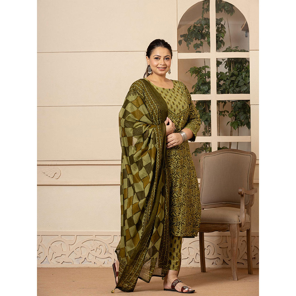 Yufta Cotton Green Kantha Work Plus Size Kurta and Pants with Dupatta (Set of 3)