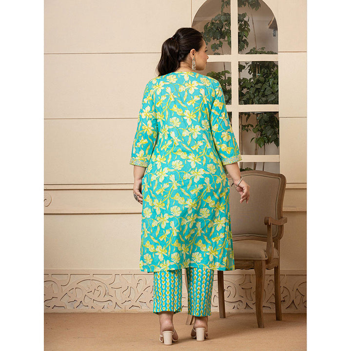 Yufta Cotton Green Plus Size Kurta and Pants with Dupatta (Set of 3)