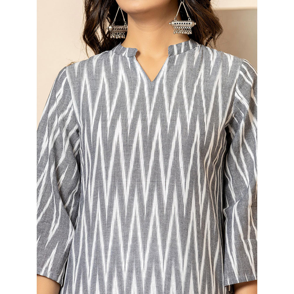 Yufta Grey Cotton Ikat Co-Ord (Set of 2)