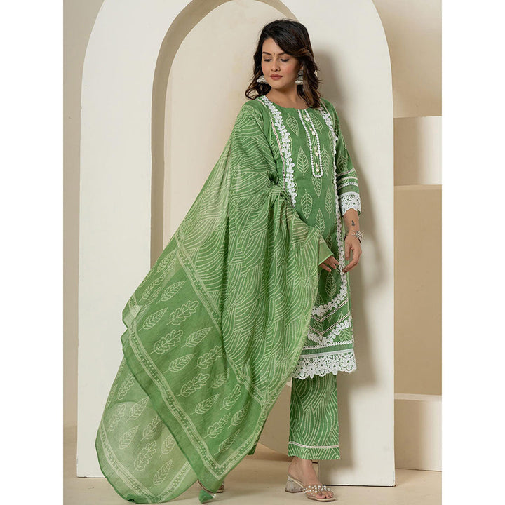 Yufta Green Straight Kurta and Pants with Dupatta (Set of 3)