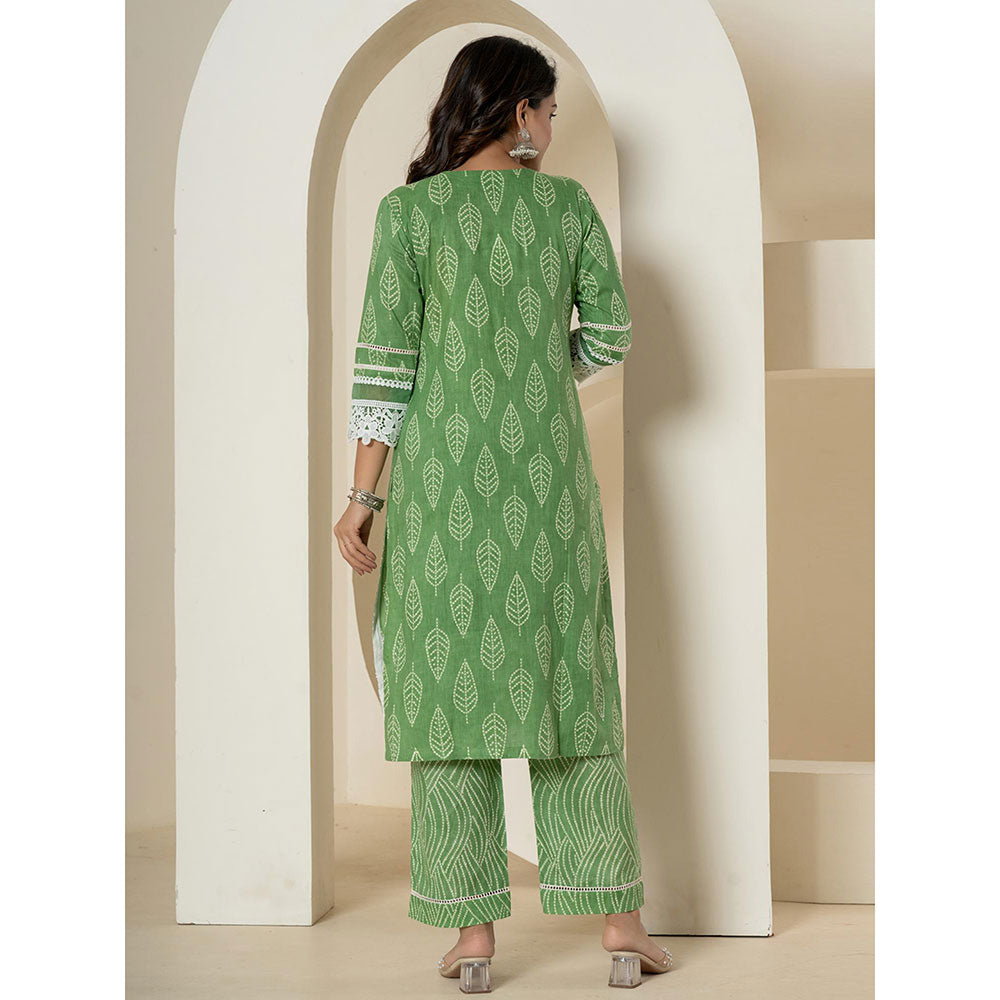 Yufta Green Straight Kurta and Pants with Dupatta (Set of 3)