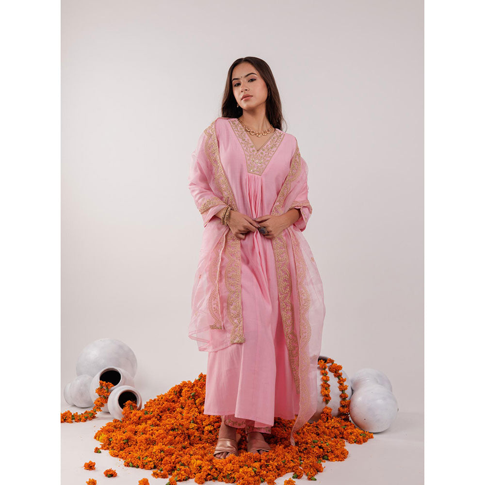 Yufta Pink Silk Embroidered Kurta and Pants with Dupatta (Set of 3)