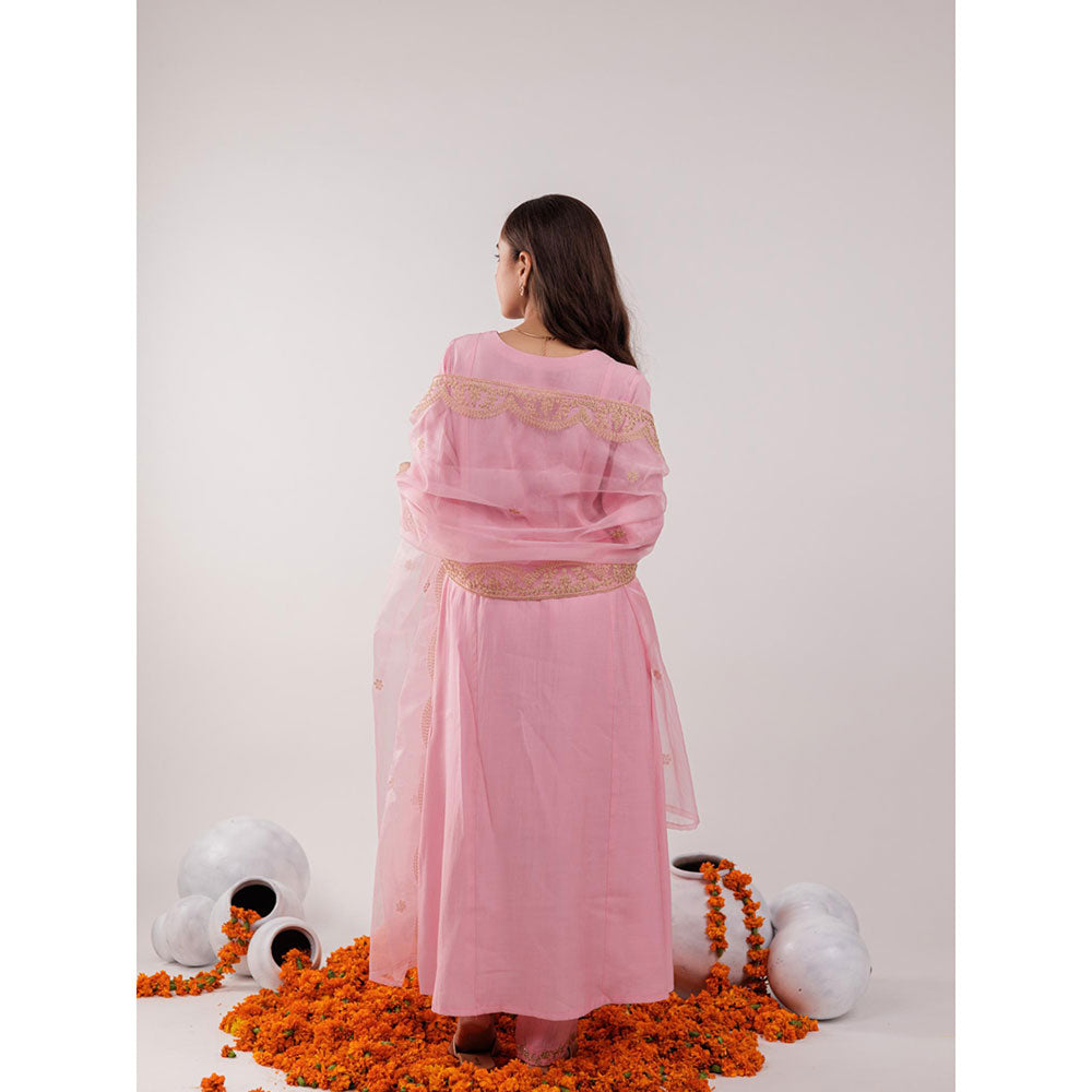 Yufta Pink Silk Embroidered Kurta and Pants with Dupatta (Set of 3)