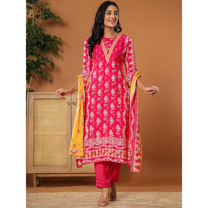 Yufta Muslin Pink Hand Embroidery Kurta with Dupatta and Pant (Set of 3)