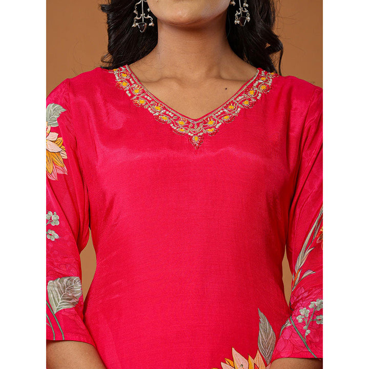 Yufta Pink Muslin Hand Embroidery V Neck Kurta with Dupatta and Pant (Set of 3)