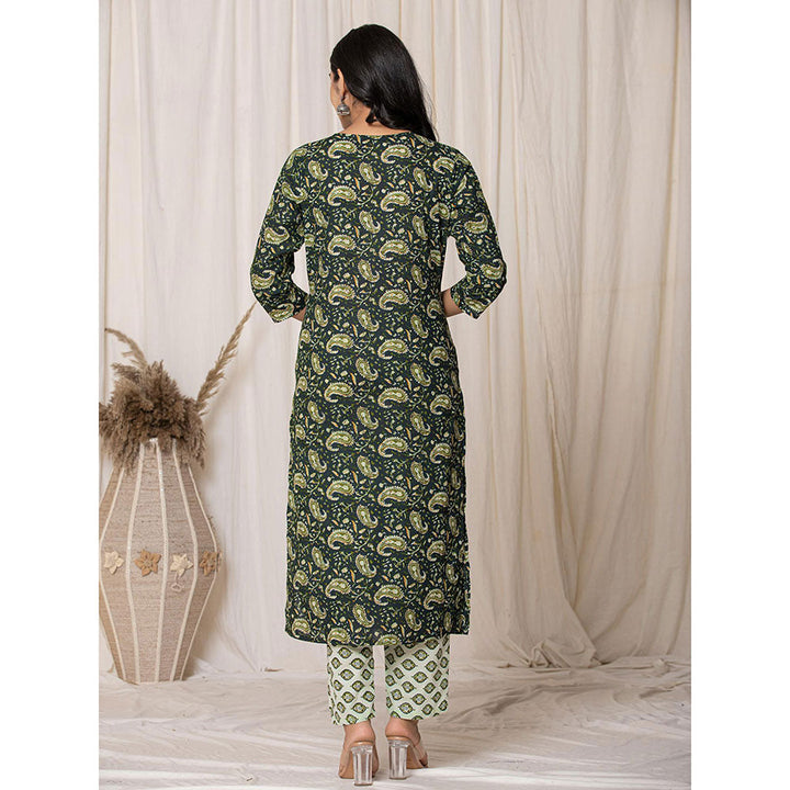 Yufta Green Paisley Pure Cotton Straight Kurta and Pant with Dupatta (Set of 3)