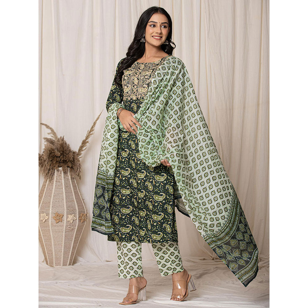 Yufta Green Paisley Pure Cotton Straight Kurta and Pant with Dupatta (Set of 3)