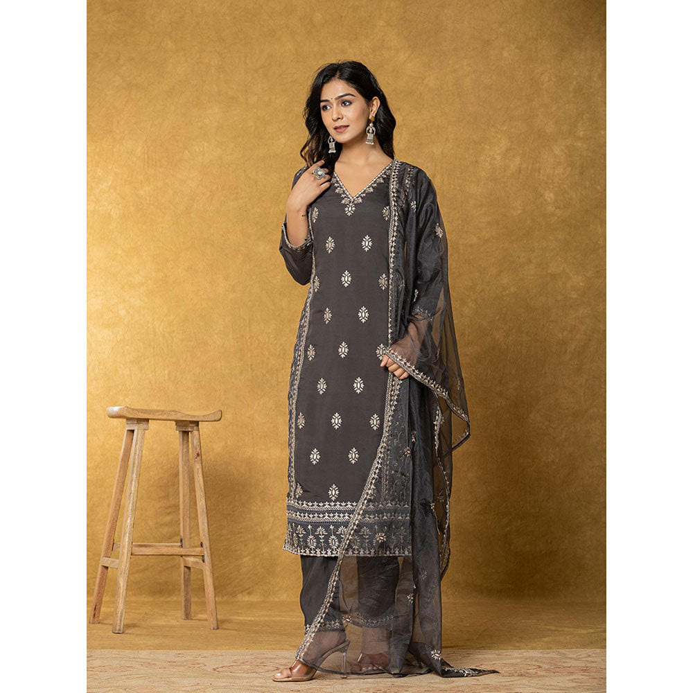 Yufta Grey Silk Kurta with Dupatta and Pant (Set of 3)