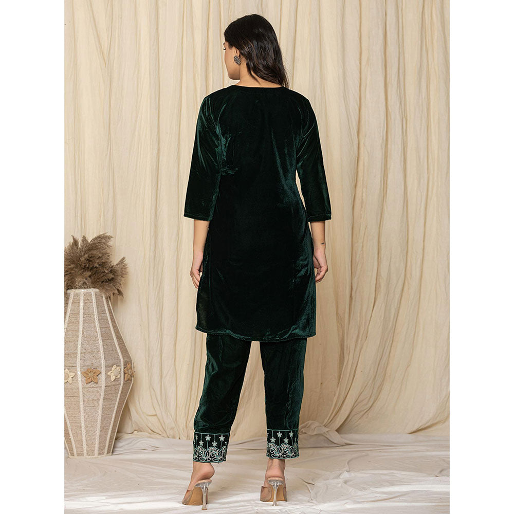 Yufta Green Embroidered Velvet Kurta and Pant (Set of 2)