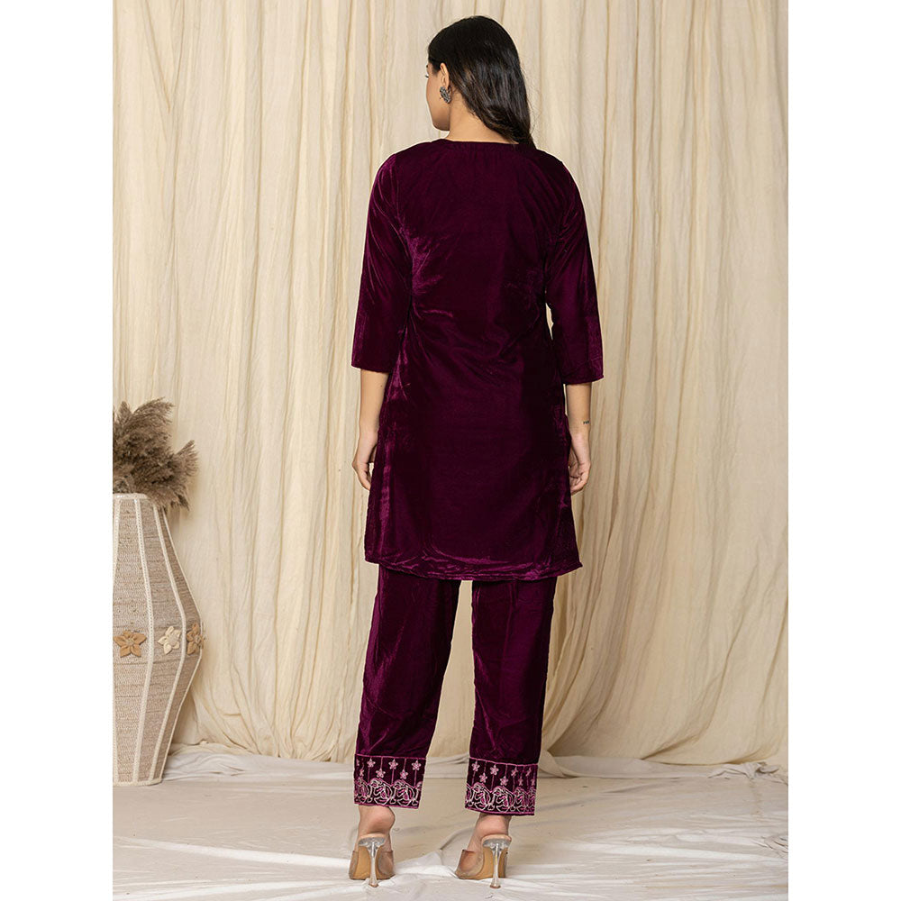 Yufta Purple Embroidered Velvet Kurta and Pant (Set of 2)