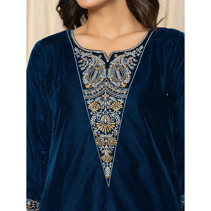 Yufta Blue Velvet Embellished Kurta and Pant (Set of 2)