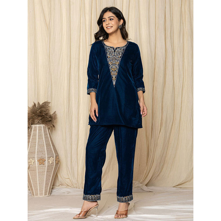 Yufta Blue Velvet Embellished Kurta and Pant (Set of 2)