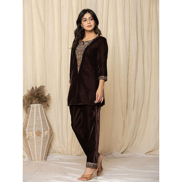 Yufta Coffee Brown Velvet Embellished Kurta and Pant (Set of 2)