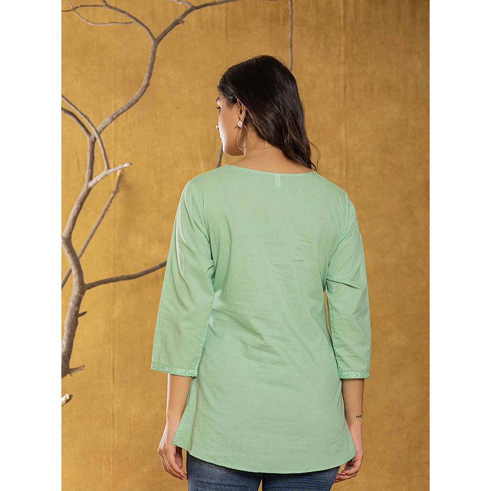 Yufta Women Green Embroidered Chikankari Regular Top