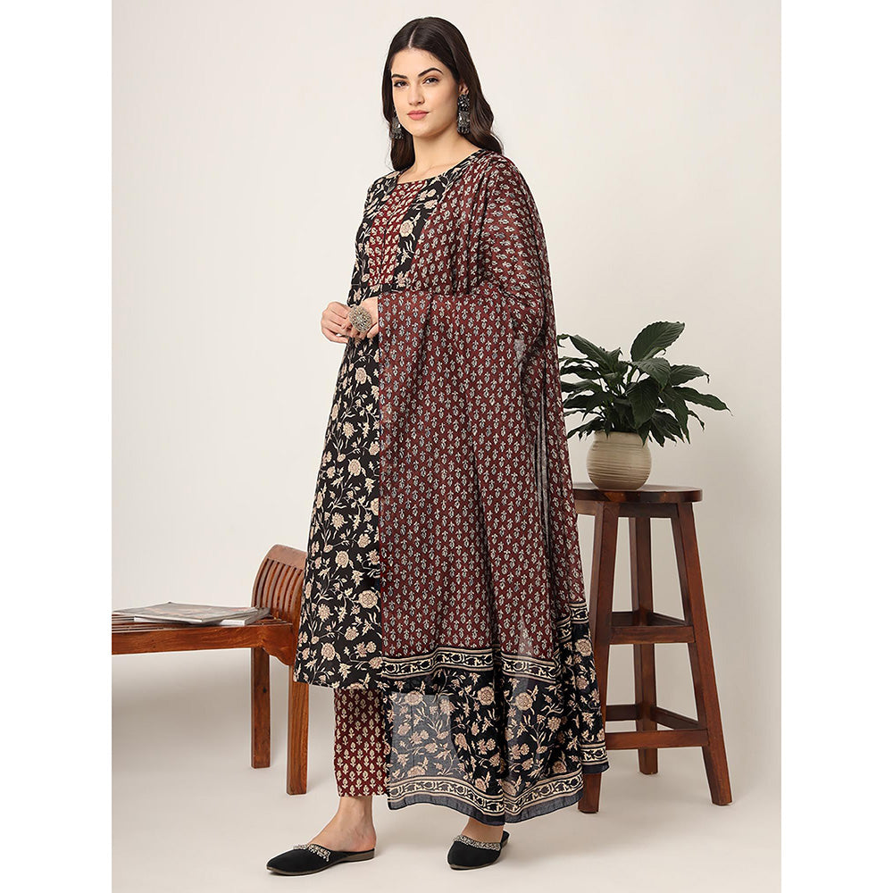 Yufta Piping On Yoke Floral Print Black Cotton Kurta with Pant & Dupatta (Set of 3)