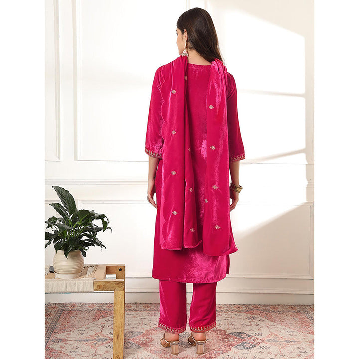 Yufta Pink Velvet Kurta with Pant & Embroidered Dupatta (Set of 3)