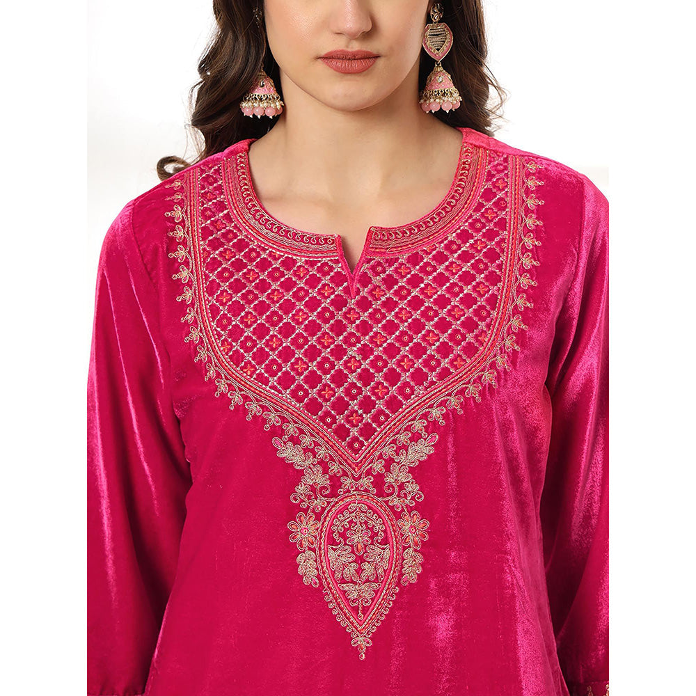 Yufta Pink Velvet Kurta with Pant & Embroidered Dupatta (Set of 3)