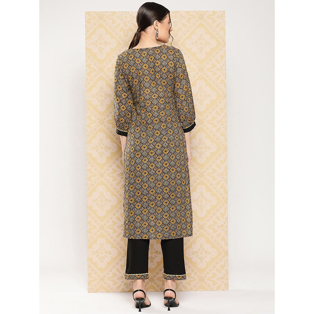 Yufta Women Brown Geometric Print Pure Cotton Kurta with Pant (Set of 2)