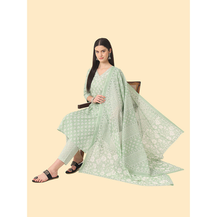 Yufta Green Embellished Kurta and Trouser with Dupatta (Set of 3)