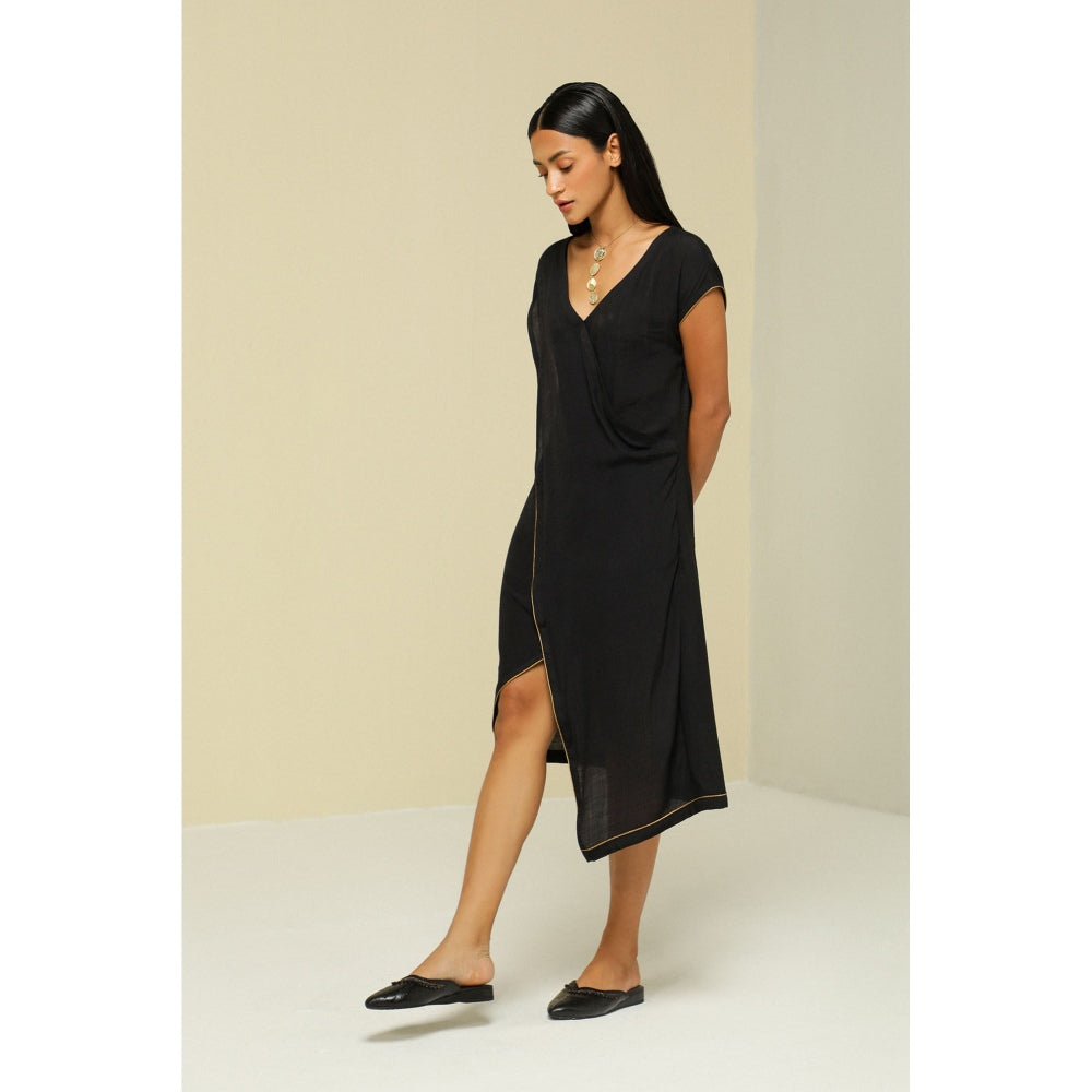 Zaitra Fine Black Dress