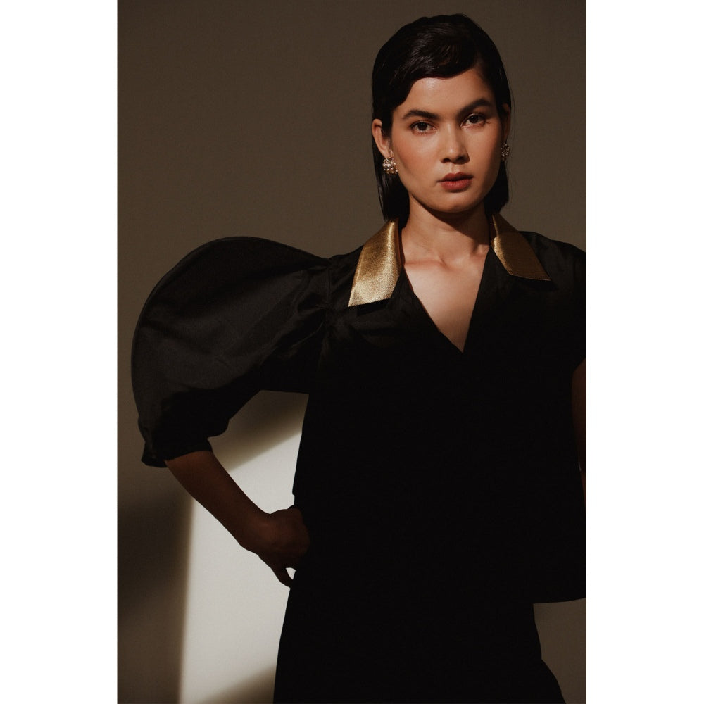 Zaitra Black Bow Top