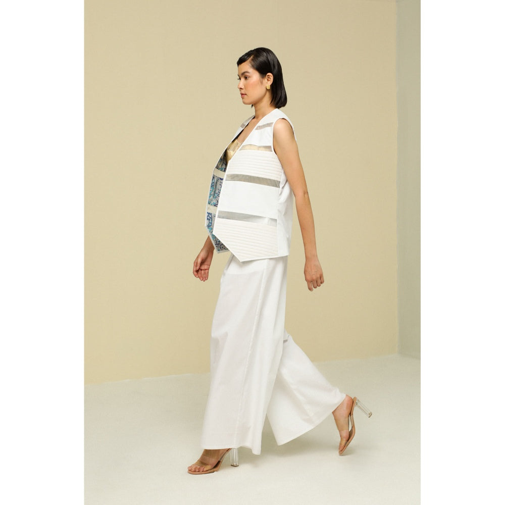 Zaitra White Reversible Jacket