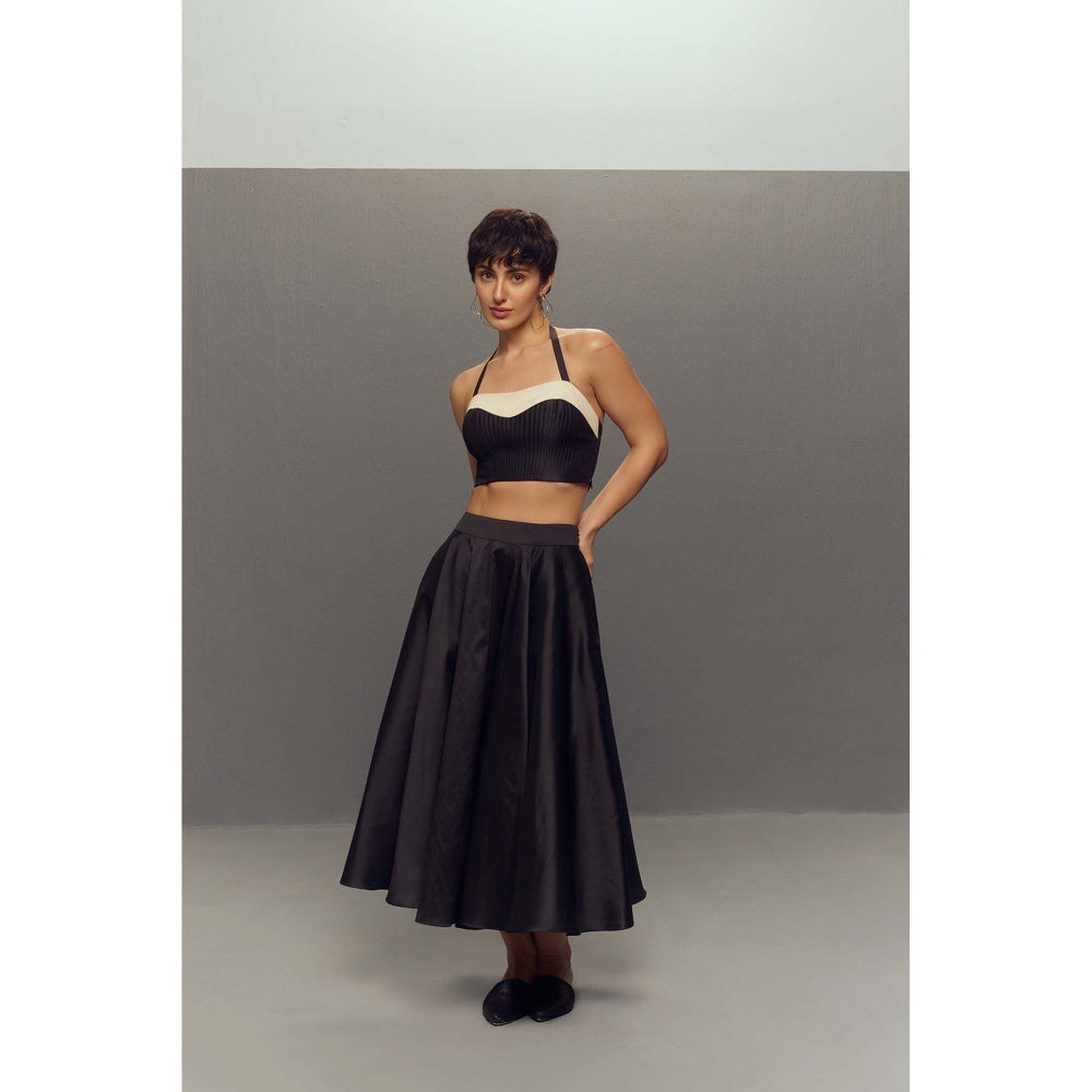 Zaitra Black Umbrella Skirt