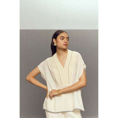 Zaitra Wave White Crepe Linen Top