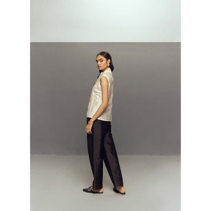 Zaitra White Bow Top