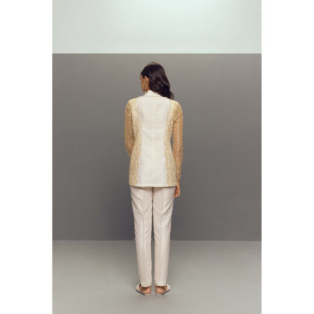 Zaitra White Chantilly Lace Blazer with Pant (Set of 2)