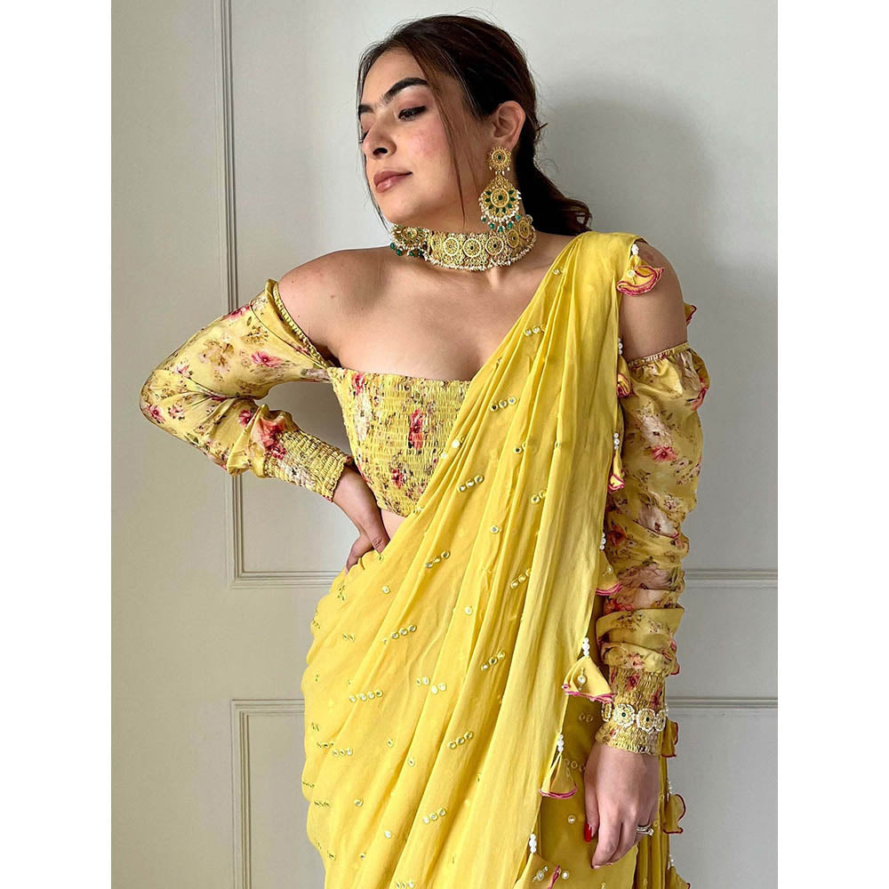 ZARIIN Green Gold Plated Handcrafted Choker Necklace