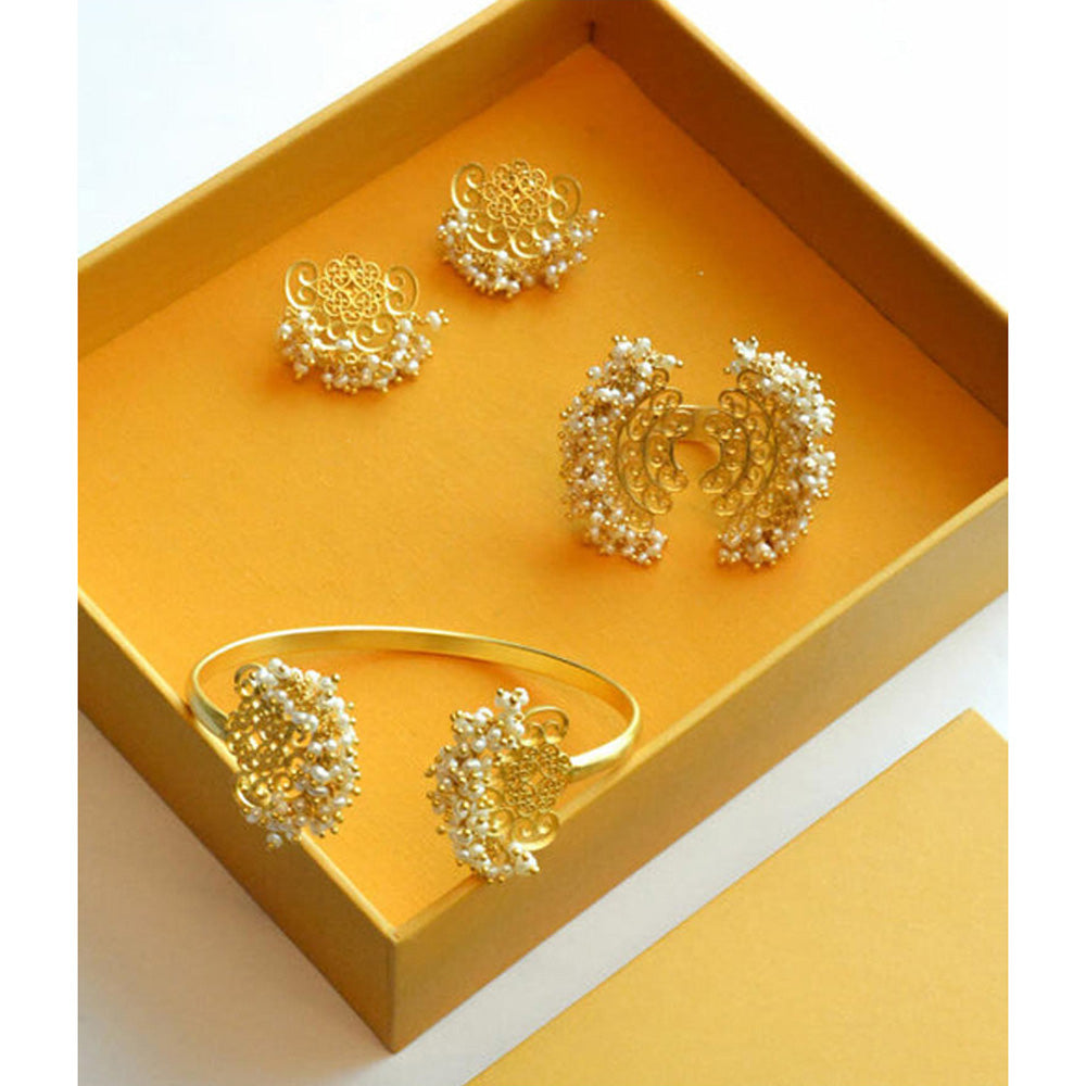 ZARIIN Treasured Pearls Gift Box