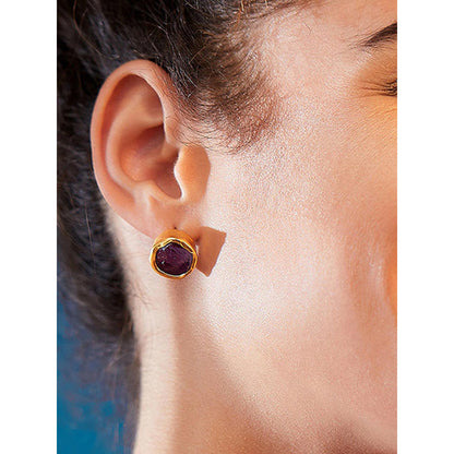ZARIIN The Spirited Gold Stud Earrings With Amethyst