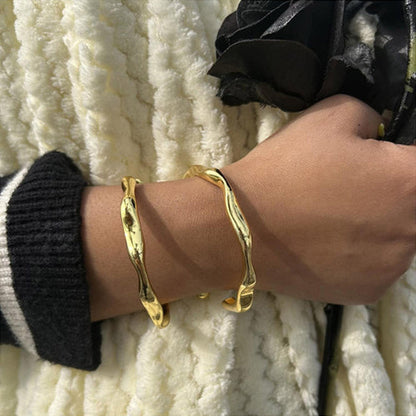 ZARIIN Power In Gold Stacking Bangles - Set Of 2