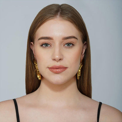 ZARIIN Spotlight Loving Stud Earrings