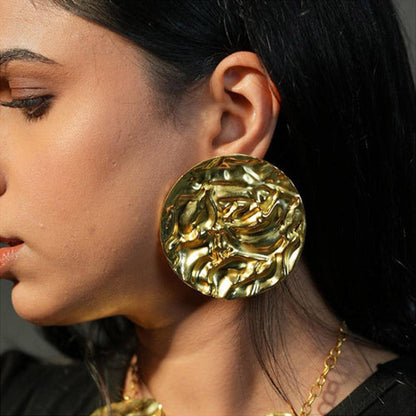 ZARIIN Spotlight Loving Stud Earrings